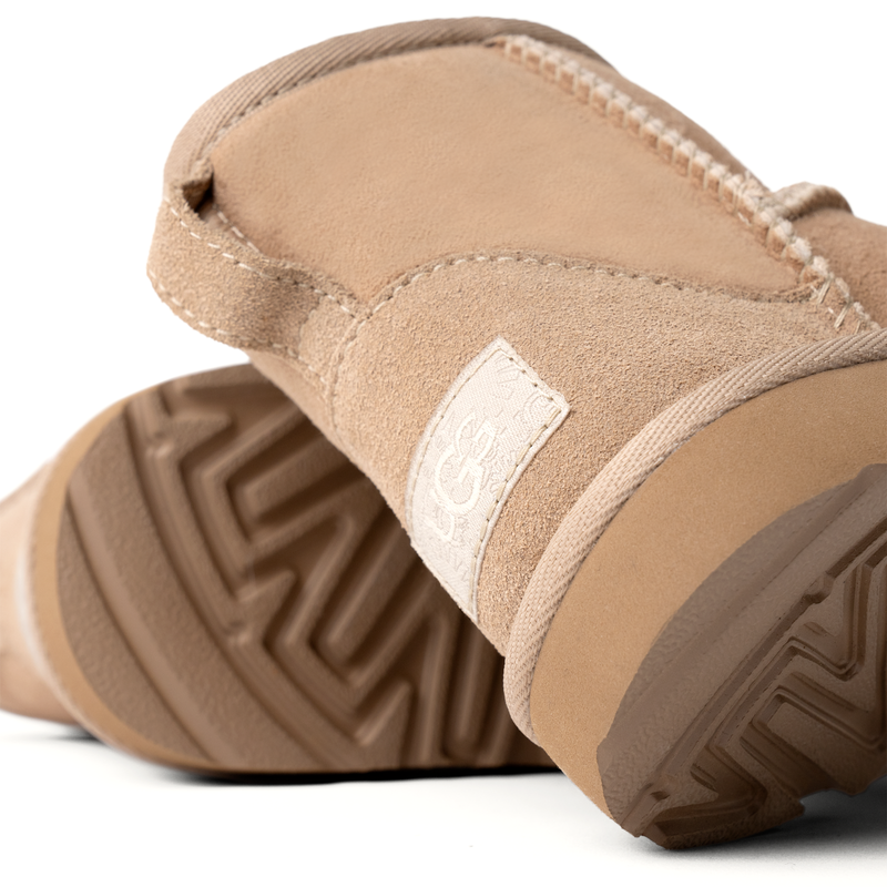 UGG Classic Mini II - Kids' Boots - Sand