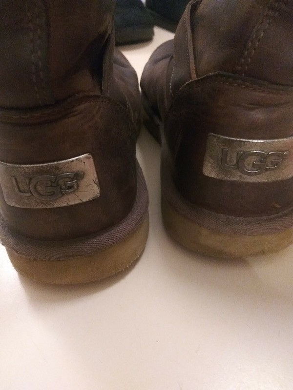 UGG's Women Size 6 Toast Brown Leather 2 Buckle Strap Boots Leather