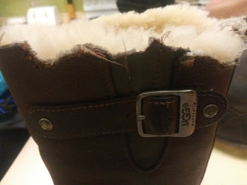 UGG's Women Size 6 Toast Brown Leather 2 Buckle Strap Boots Leather