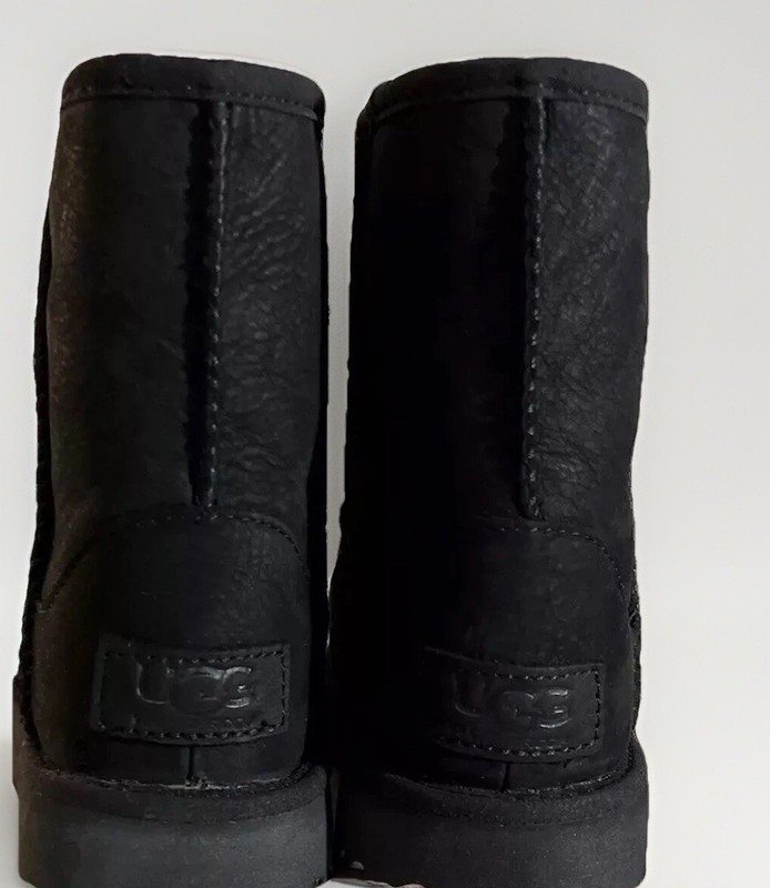UGG TODDLER CLASSIC WEATHER SHORT BLACK WATERPROOF SIZE 9 BOOTS/ 1019646T NEW