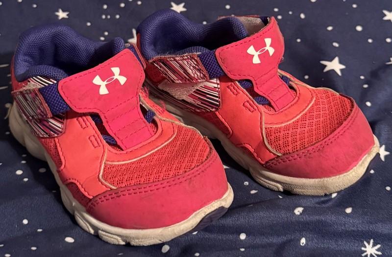 Under Armour Baby/Toddler/Little Girls Thrill 3 Preschool Running Sneakers sz 7K