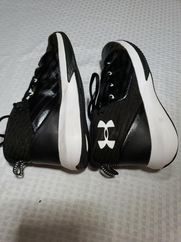 Under Armour Basketball Shoes Black White Youth Size 6Y