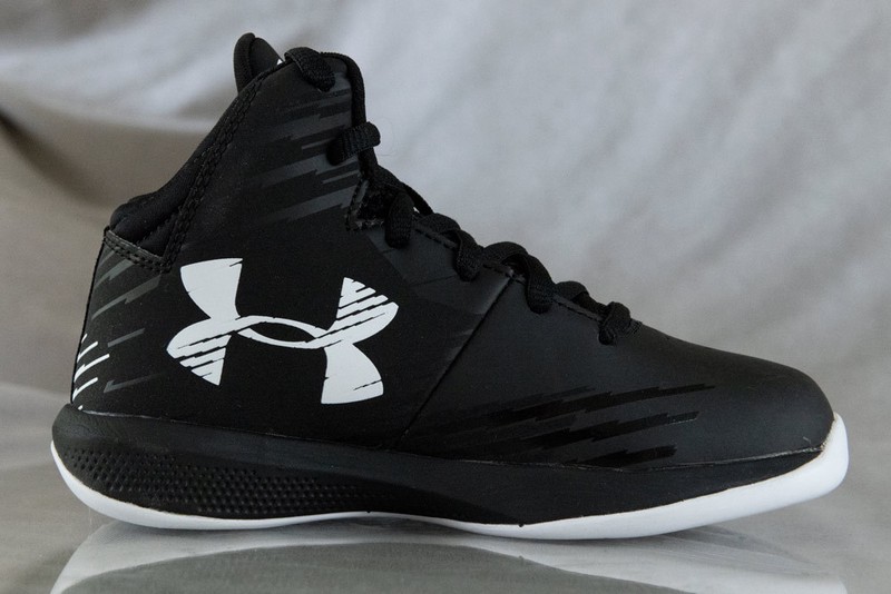 Under Armour Jet Express Mid Boys Basketball Shoes Black Size 12 Youth