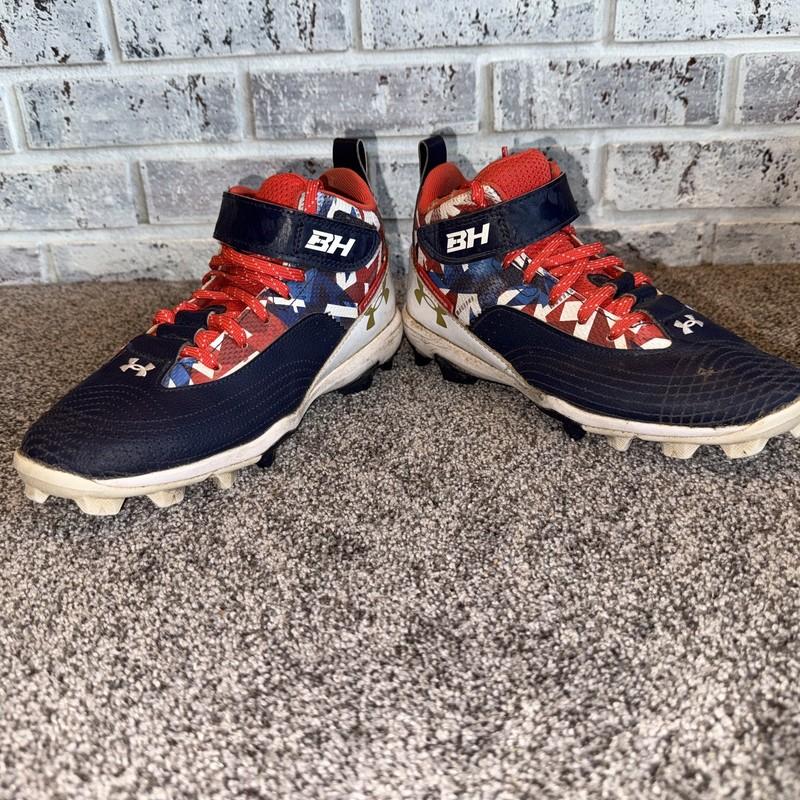 Under Armour KIDS Harper 7 Mid USA Baseball Shoes Youth Size 5Y Brand Pre Owned