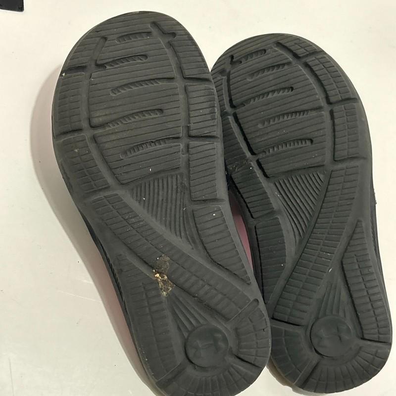 Under Armour Pink & Black Slide Sandals Youth 4Y
