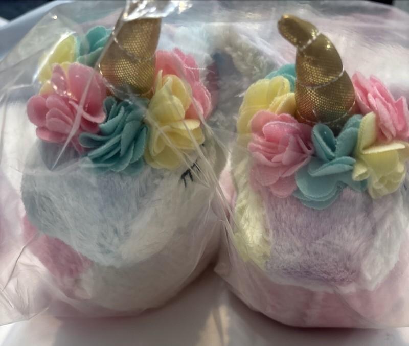 Unicorn Girls Pink Multicolored House Shoes Size 10 M Brand New‼️