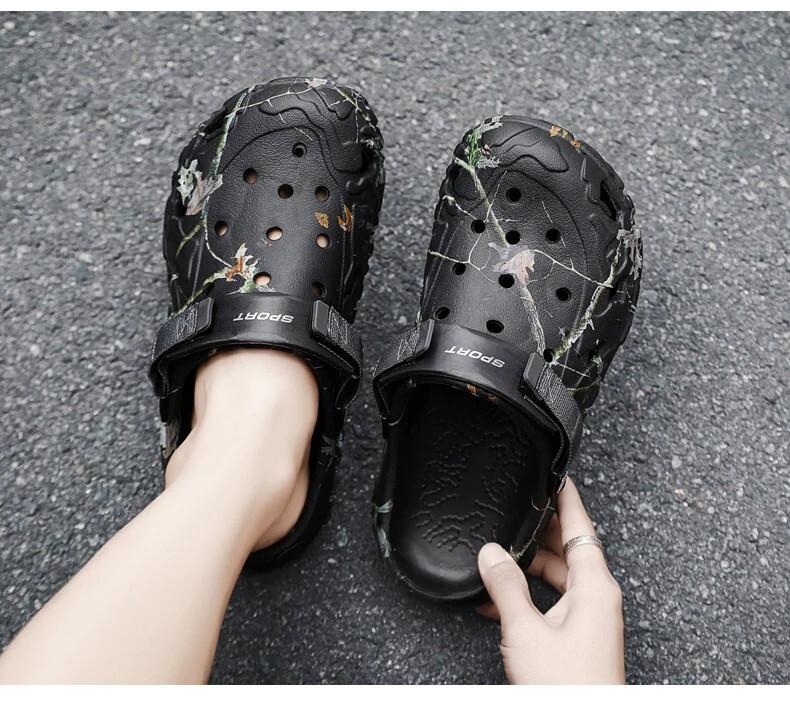Unisex Classic Clogs Slip On Ultra Light Water-Friendly Sandals Shoes