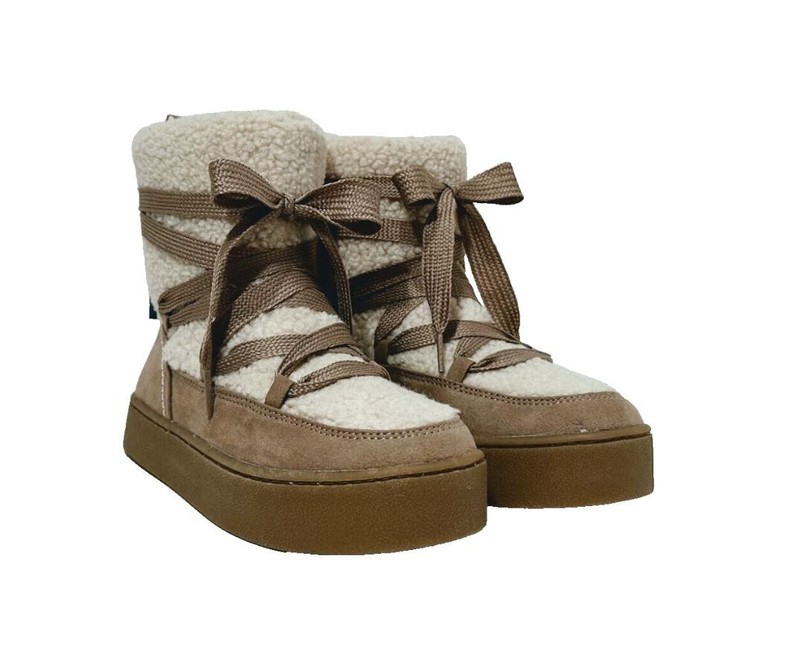 Universal Thread Women's Birgitte Winter Boots Taupe - Size 6