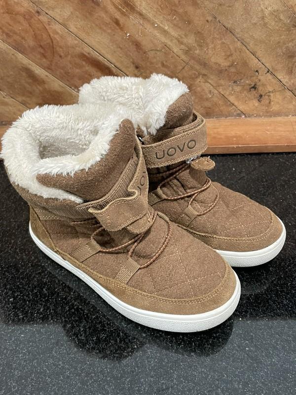 Uovo Kids Boots Tan Suede Sneaker Shoe Boot Tan Brown Size 34