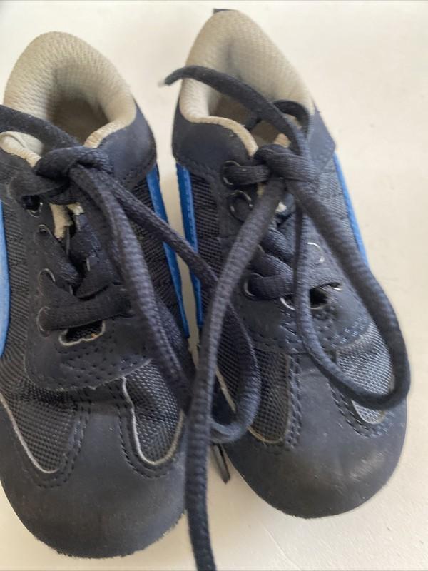 Used Boys 7 And 7.5 Sneakers Sandals And Water Shoes. Summertime Fun