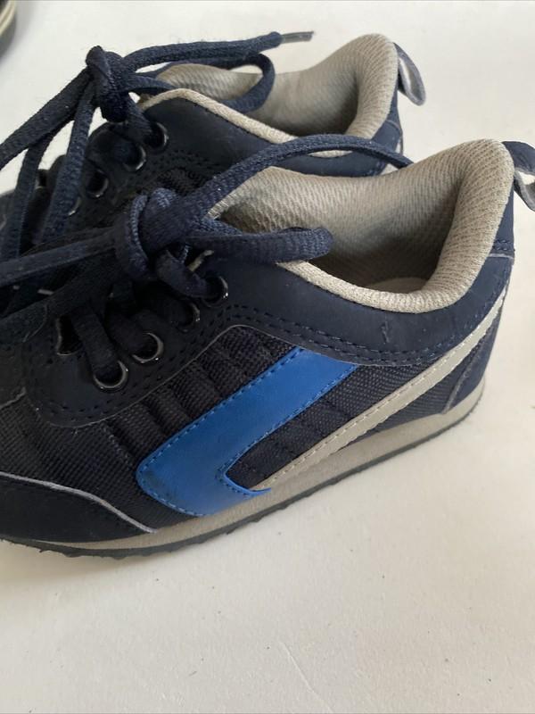 Used Boys 7 And 7.5 Sneakers Sandals And Water Shoes. Summertime Fun