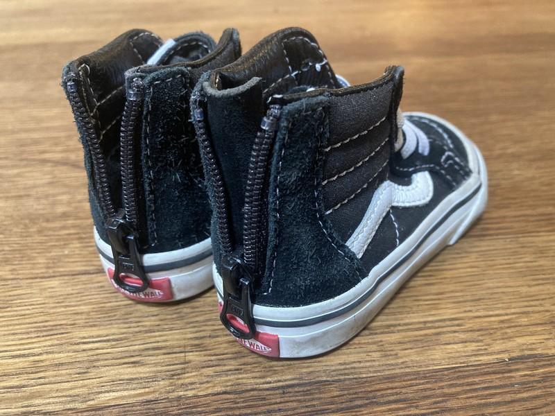 Vans Hi Top Sneakers Zip Black & White Toddler Baby Shoes Size 5