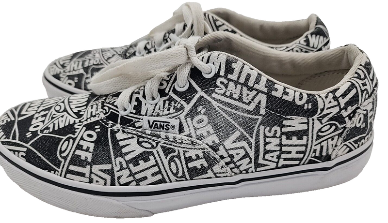 VANS Off The Wall All Over Logo Black And White Laced Shoes Youth 5.0 Pre-Owned