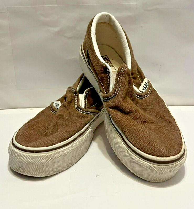 Vans ''Off The Wall'' Youth Size 10 Slip On Sneakers Excellent- Almost 0 Read