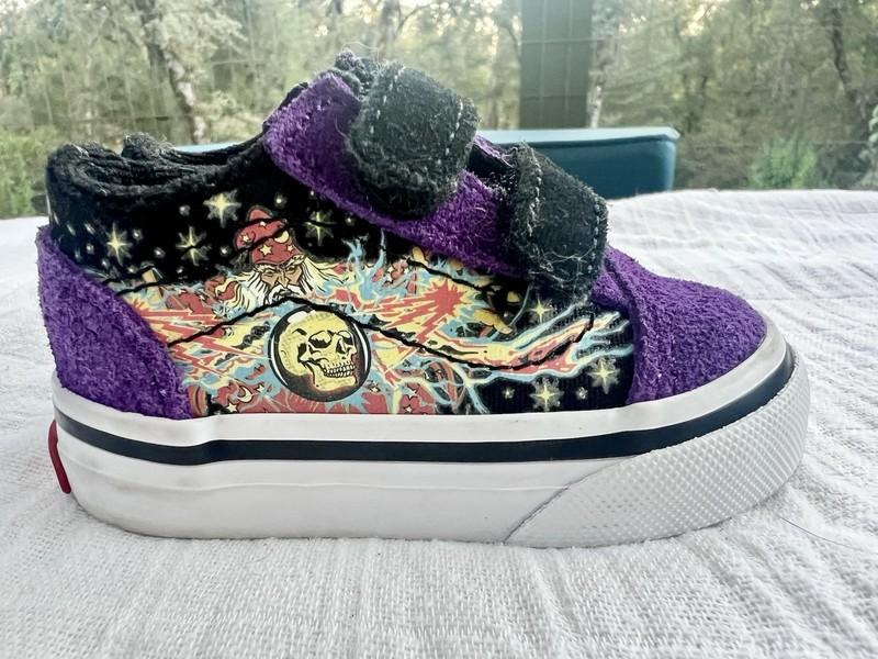 VANS Old Skool Glow Wizard Baby Toddler 2.5 Purple Black Glow In The Dark Goth