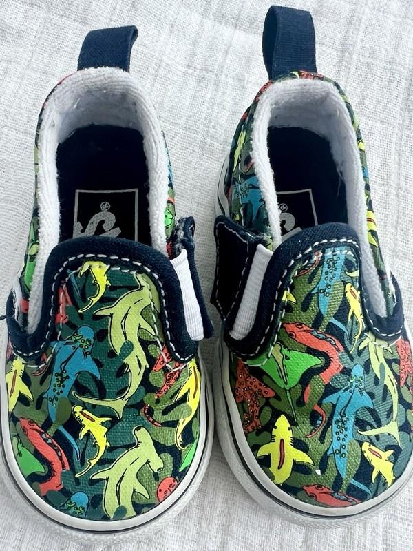 Vans Toddler Slip On Shark Shoes Size 2.5 Great Condition Aquarium Shoe Sea life