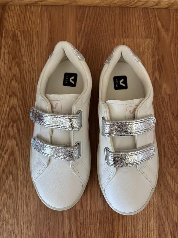 Veja Esplar Sneaker Pink Silver Metallic White Leather Girls Youth US 3