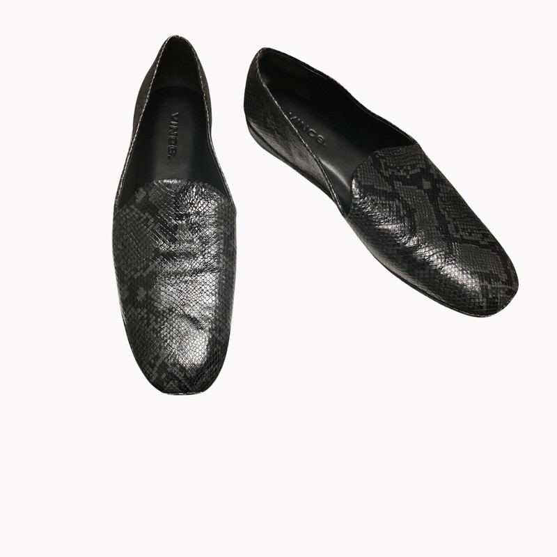 Vince Paz Sneak Print Black Gray Loafer Size 6.5 New in Box