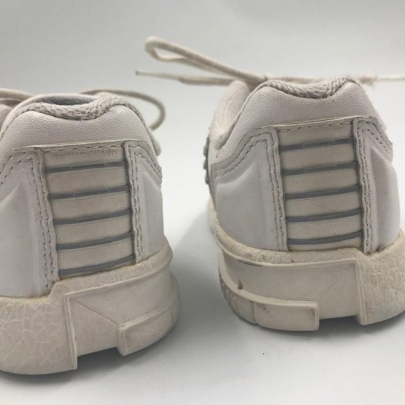 Vintage K-Swiss White Low Top Lace Up Sneakers Toddler Size 8 Retro Athletic