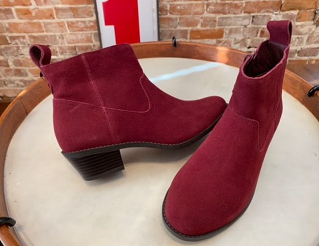 Vionic Burgundy Red Water-Resistant Suede Ankle Boots Vera New