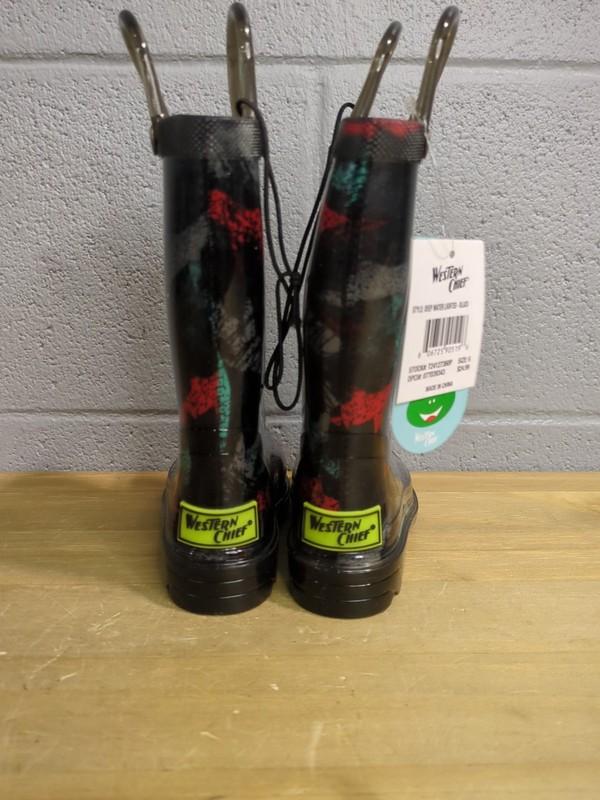 Western Chef Light Up Kids Shark Rainboots Toddler Size 6 With Tags