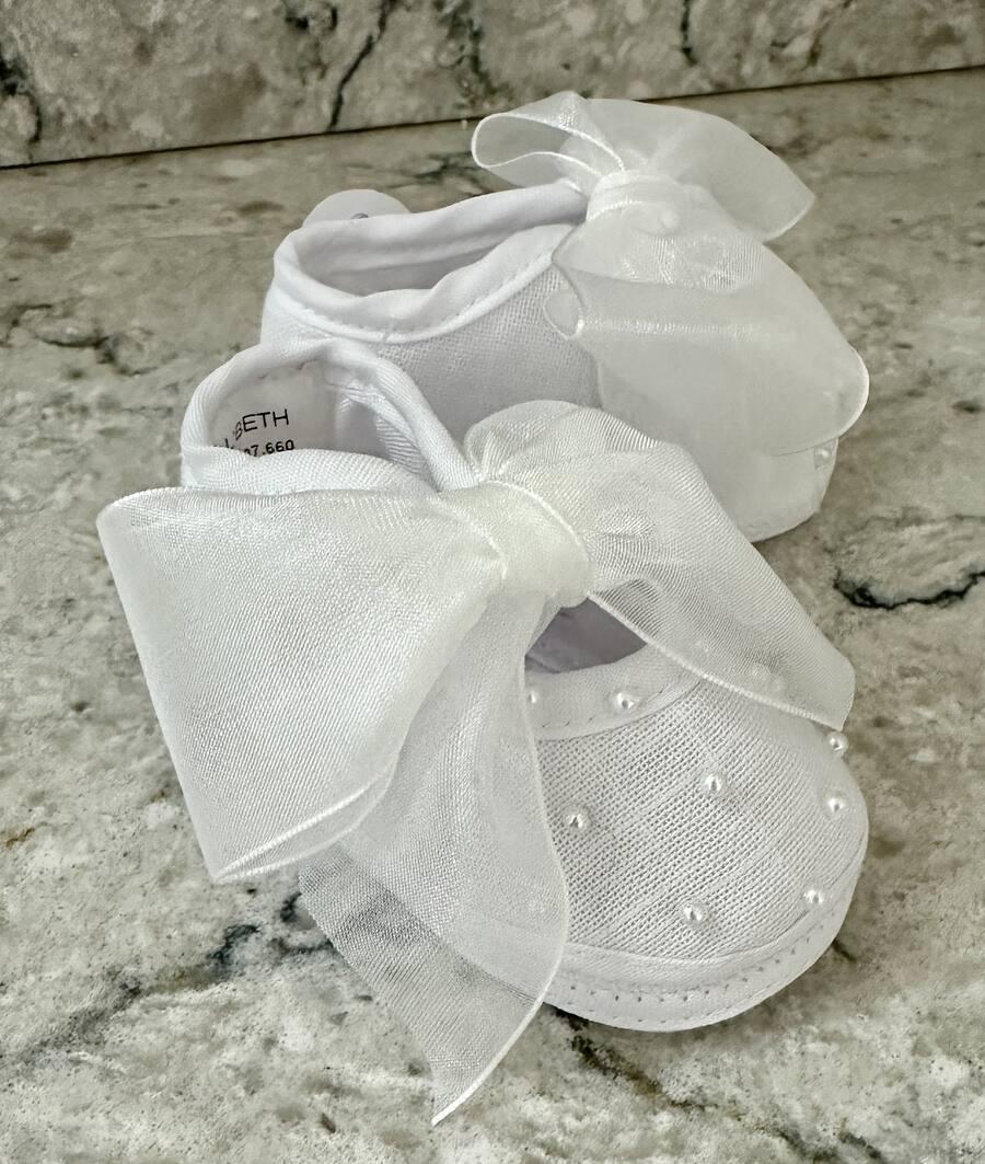 Will'beth Newborn Infant Baby Girl White Crib Shoes Pearls NWT Christening