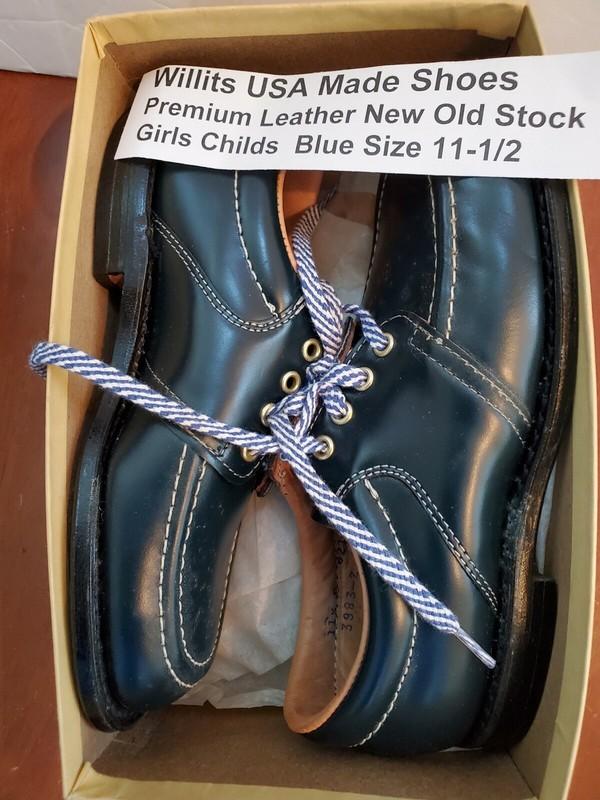 Willits Child's Blue leather shoes USA size 11 1/2 navy blue brand new NOS
