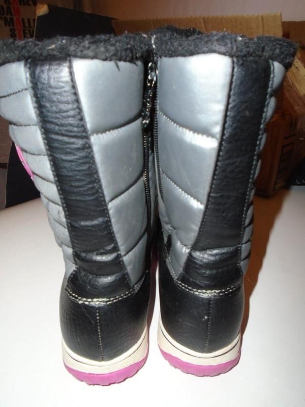Winter Boots Totes Thinsulate Child Girls Size 3  Black With Pink