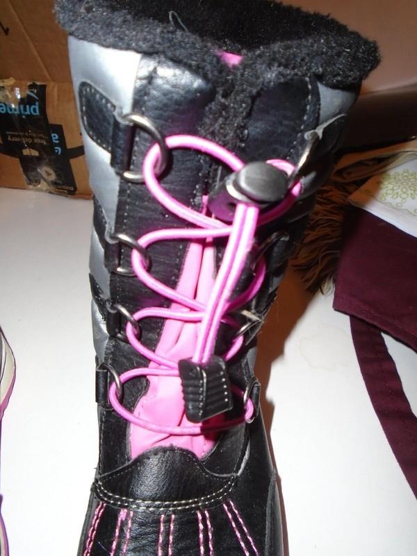 Winter Boots Totes Thinsulate Child Girls Size 3  Black With Pink