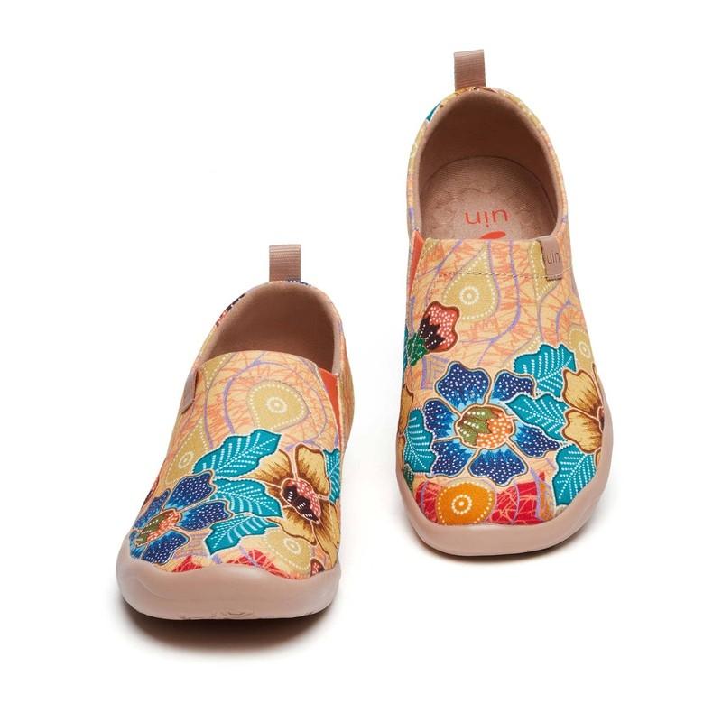 Women Size5-12 UIN Slip On Shoes Canvas Comfortable Loafers "Batik Flower"