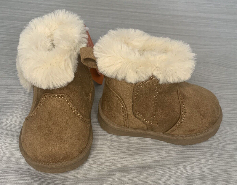 Wonder Nation Baby Infant Fur Lined Tan Suede Boots Size 2 New with tags Boot