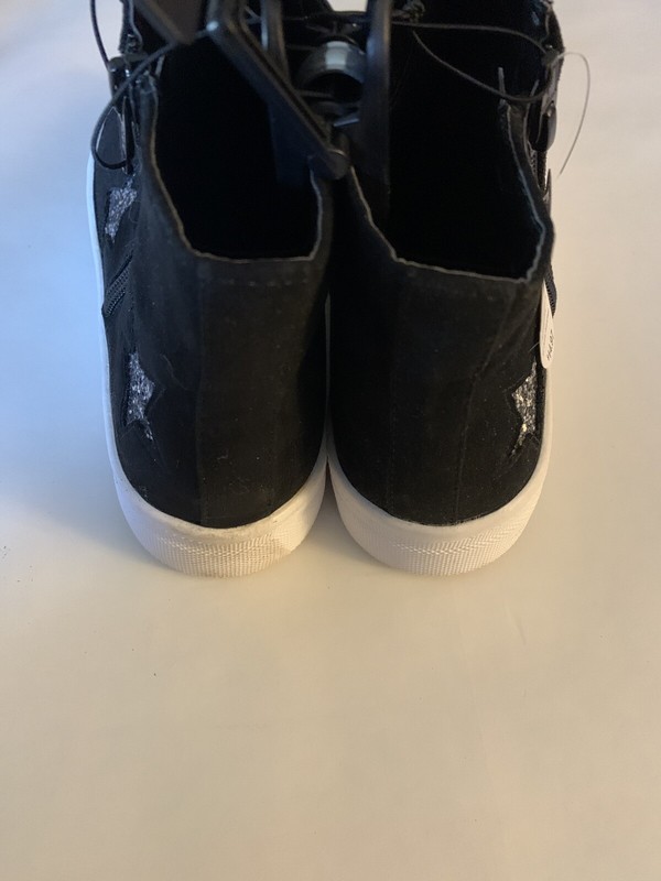WONDER NATION GIRLS SHOES GLITTER STAR DESIGN ZIPPER SIDE SIZE 6 BLACK CASUAL