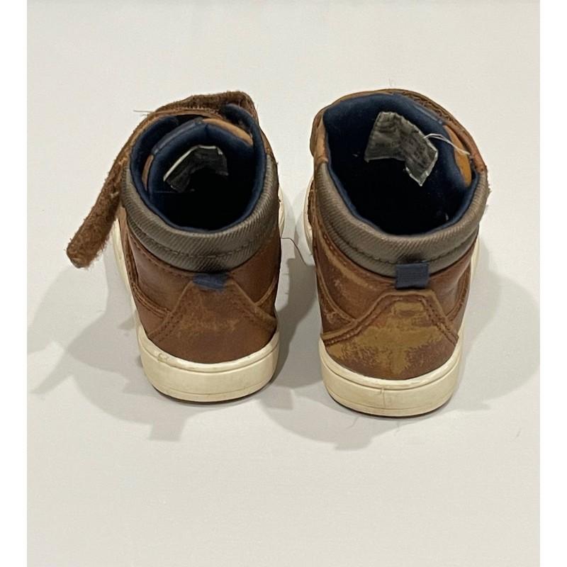 Wonder Nation Infant Shoe Size 5 Brown