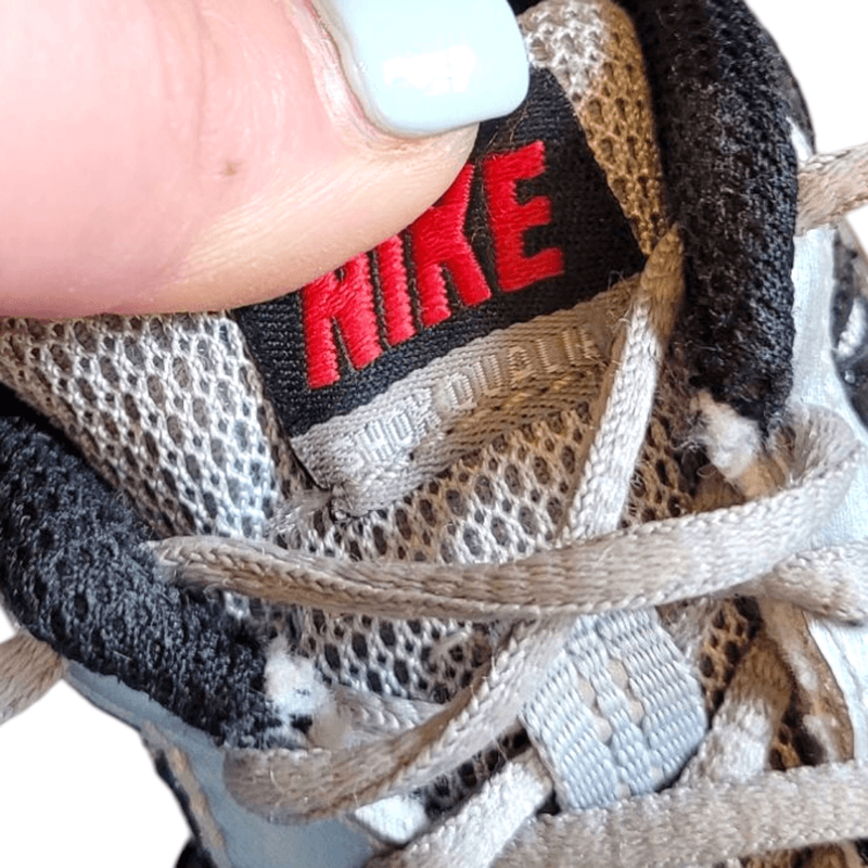 Y2K Kid's Grey And Red Nike Shox Quality Sneakers Size 6C