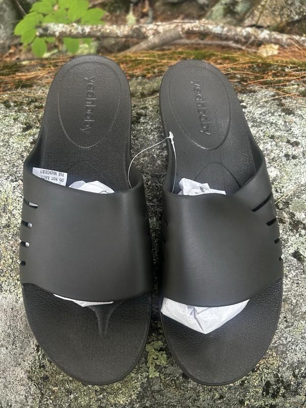 Yeah baby Unisex XL Black Chocolate Flexible Slide Spa Comfort Grip Sole Sandals