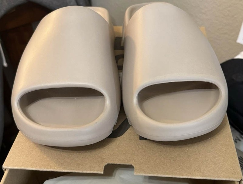 Yeezy Slides Pure / Granite / Slate Marine