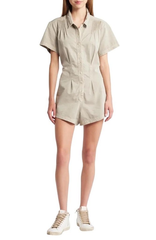 $128 - Free People Keep It Crisp Shortall in Jack Rabbit Size S