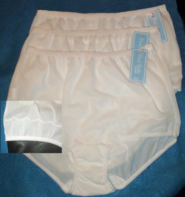 3 Pair Dixie Belle White Nylon Size 5 Scalloped Leg Panty Style 719 by Velrose