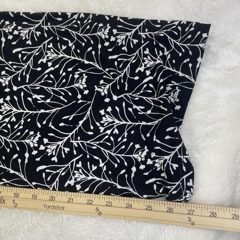 41 Hawthorn Women's Size Large Petite Lowrey Knit Jumpsuit - Black/White NWT