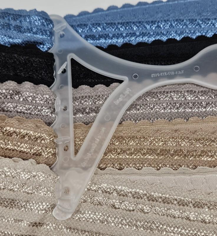 5 Pack WARNERS Women's S M L XL Micro Hipsters Lace Waist Blue Black Taupe Beige