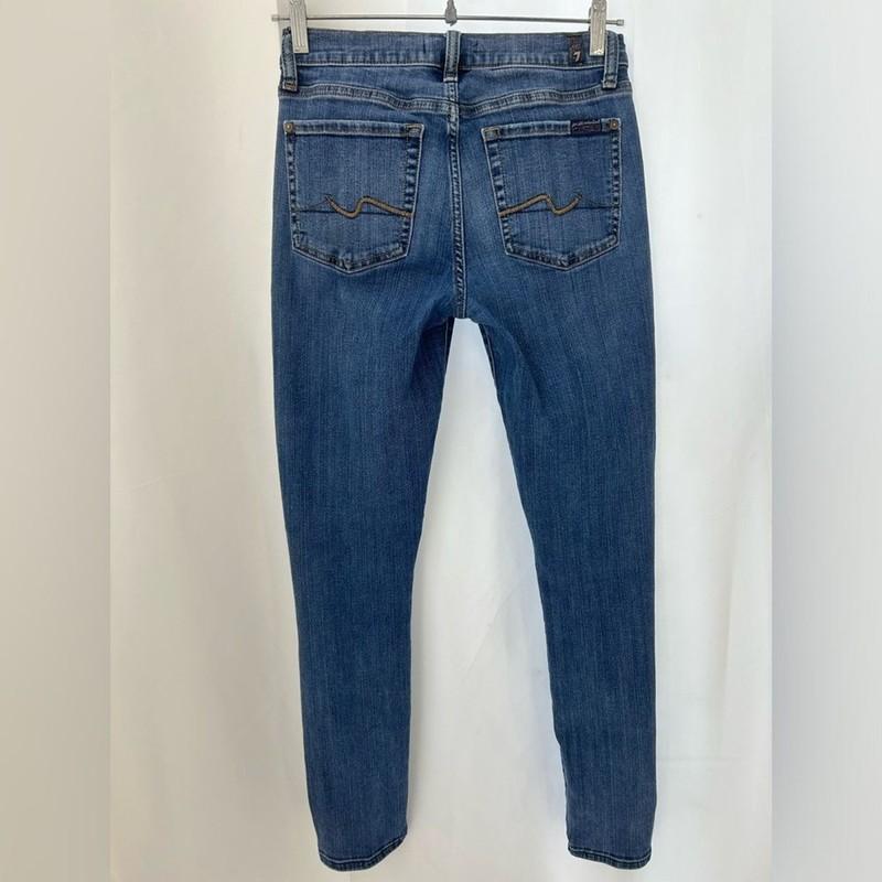 7 FOR ALL MANKIND Gwenevere Washed Jeans SIZE 27