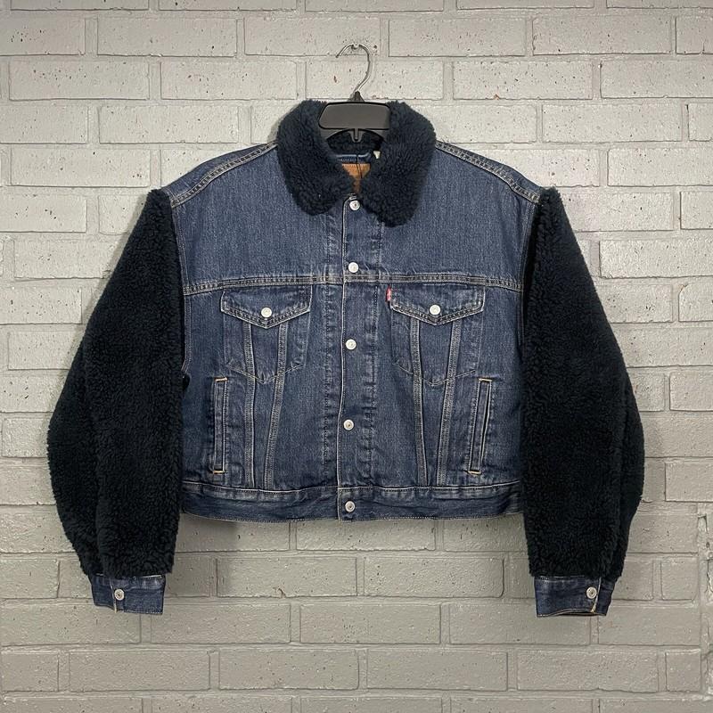 $98 Levis Premium Womens Size S Cocoon Bomber Sherpa Trucker Jacket Dark Wash