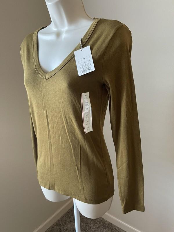 A New Day Womens Olive Long Sleeve V-Neck Stretch Pullover T-Shirt S XS