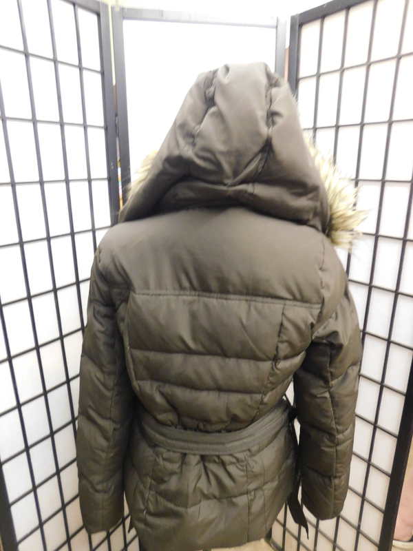 ABERCROMBIE & FITCH Belted Winter Puffer Down Coat Women’s Small Fur Brown