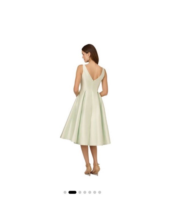 ADRIANNA PAPELL DRESS/NEW WITH TAG/RETAIL$160/SIZE 18/LENGTH 42/BABY GREEN