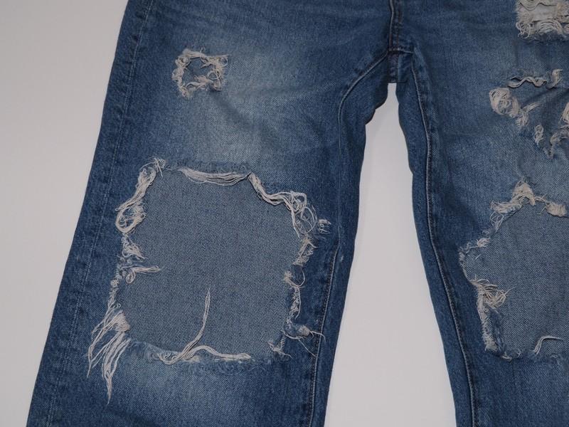 Aeropostale Low Rise Skater: Distressed Blue Jeans - Womens Size 6R