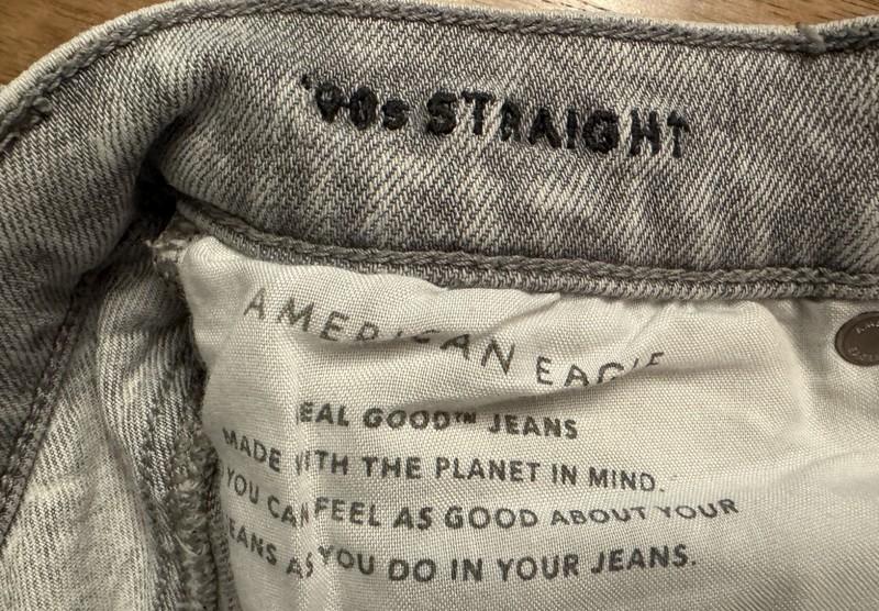 American Eagle Jeans 90s Straight Acid Wash Gray Distressed Destroyed Women 000R