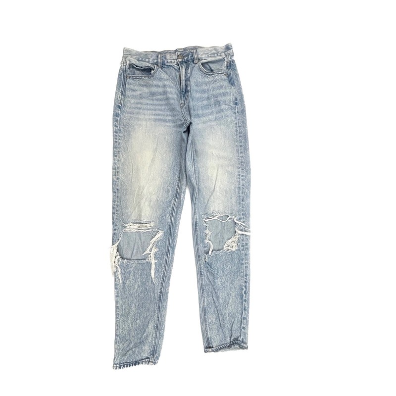 American Eagle Mom Jean Distressed Women's size 6 Light Wash Blue Denim Jeans