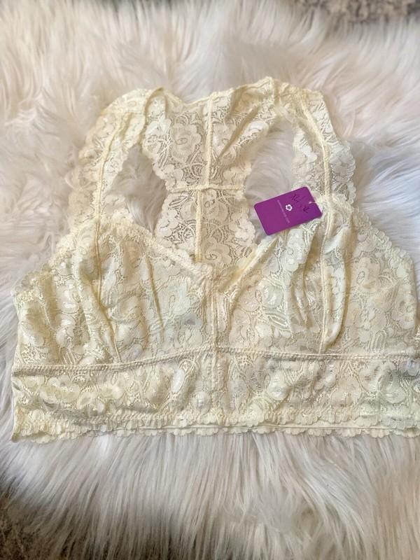 Anemone Ivory Lace Sweetheart Neckline Bralette With Racerback Plus Size