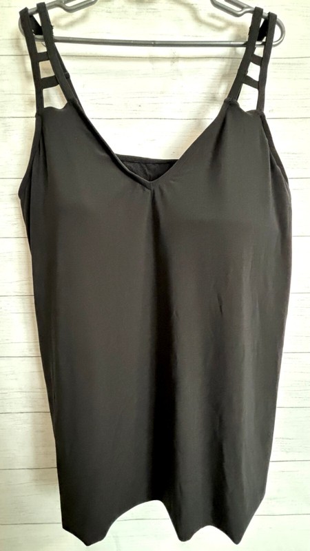 Aqua Green Tankini Swim Womens Top Sz 3X 22-24 Black UPF 50 Cut Out Strap V Neck